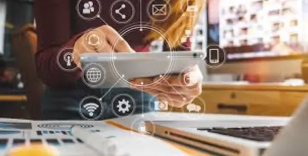 How Businesses Use Augmented Reality